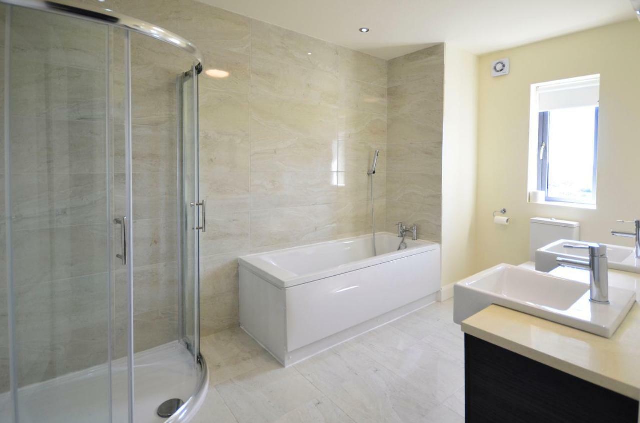 Property 260 - Moyard מראה חיצוני תמונה