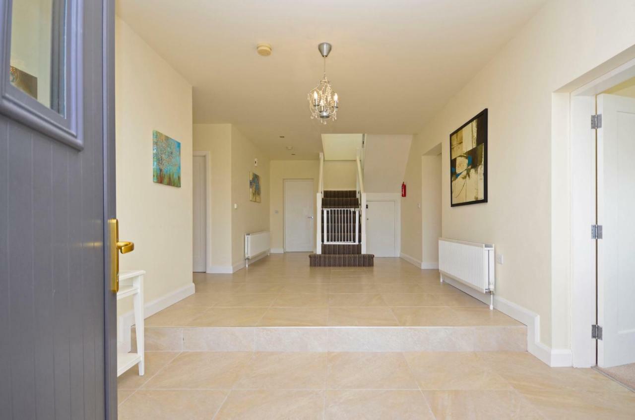 Property 260 - Moyard מראה חיצוני תמונה